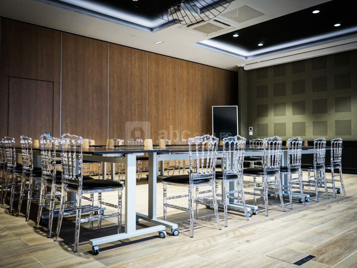 SALLE B