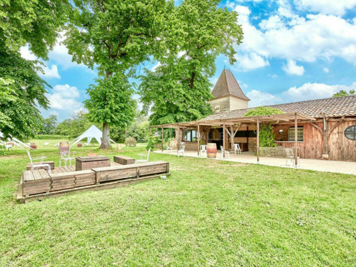 Terrasse et Bar extérieur