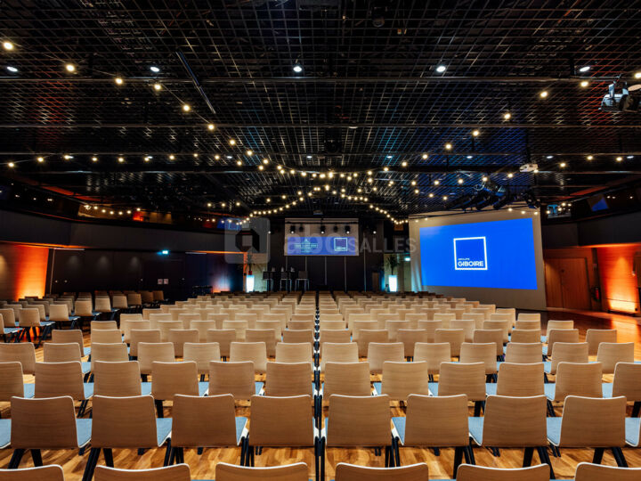 Salle Grand Angle