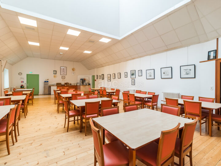 Grande Salle à Manger