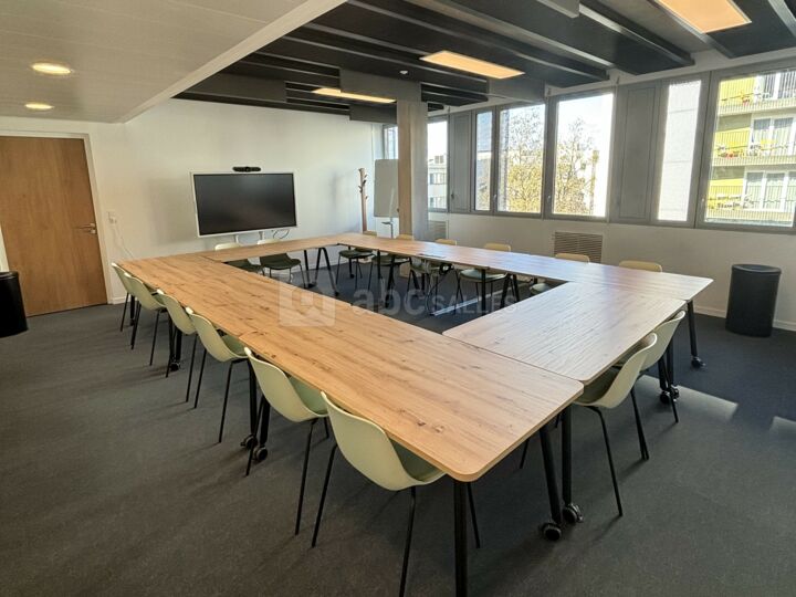 Salle de réunion 14 personnes 2ème étage