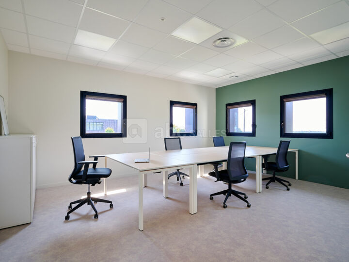 Grande salle de réunion