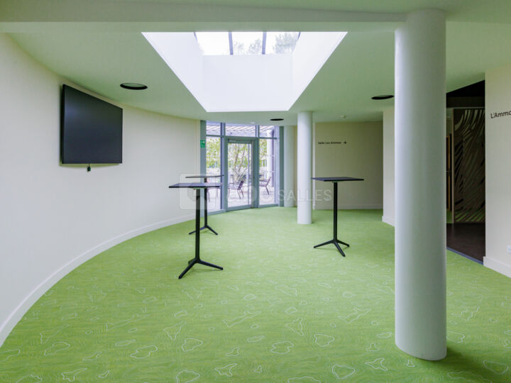 Coursive + bar
