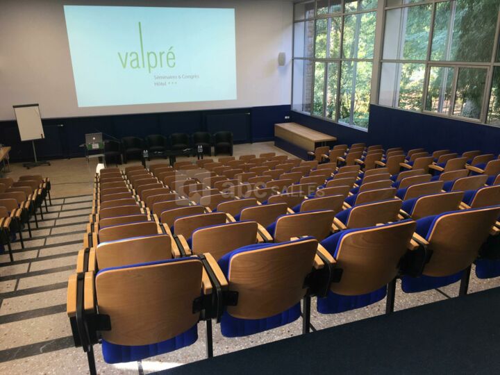 Amphithéatre (172 m²)