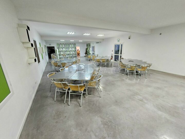 Grande salle de séminaire