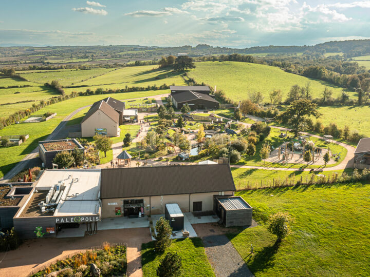 Paléopolis la Colline Aux Dinosaures
