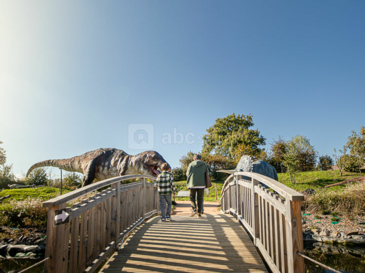 Paléopolis la Colline Aux Dinosaures