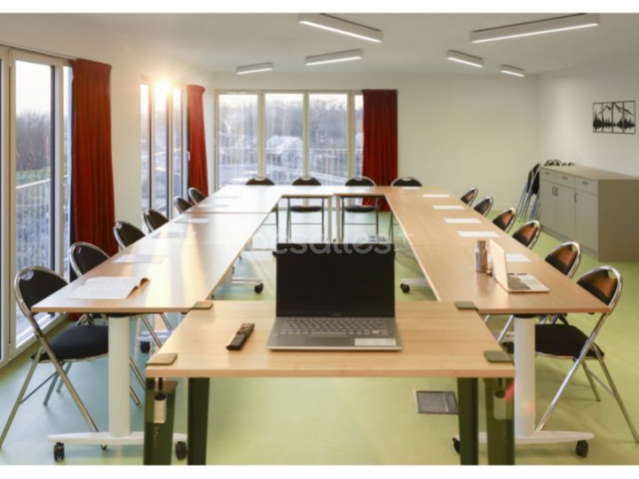 Photo 1 de Rosolino Business Center