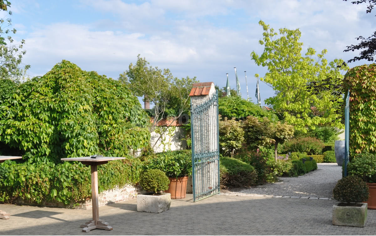 Jardin des salons CORTINA
