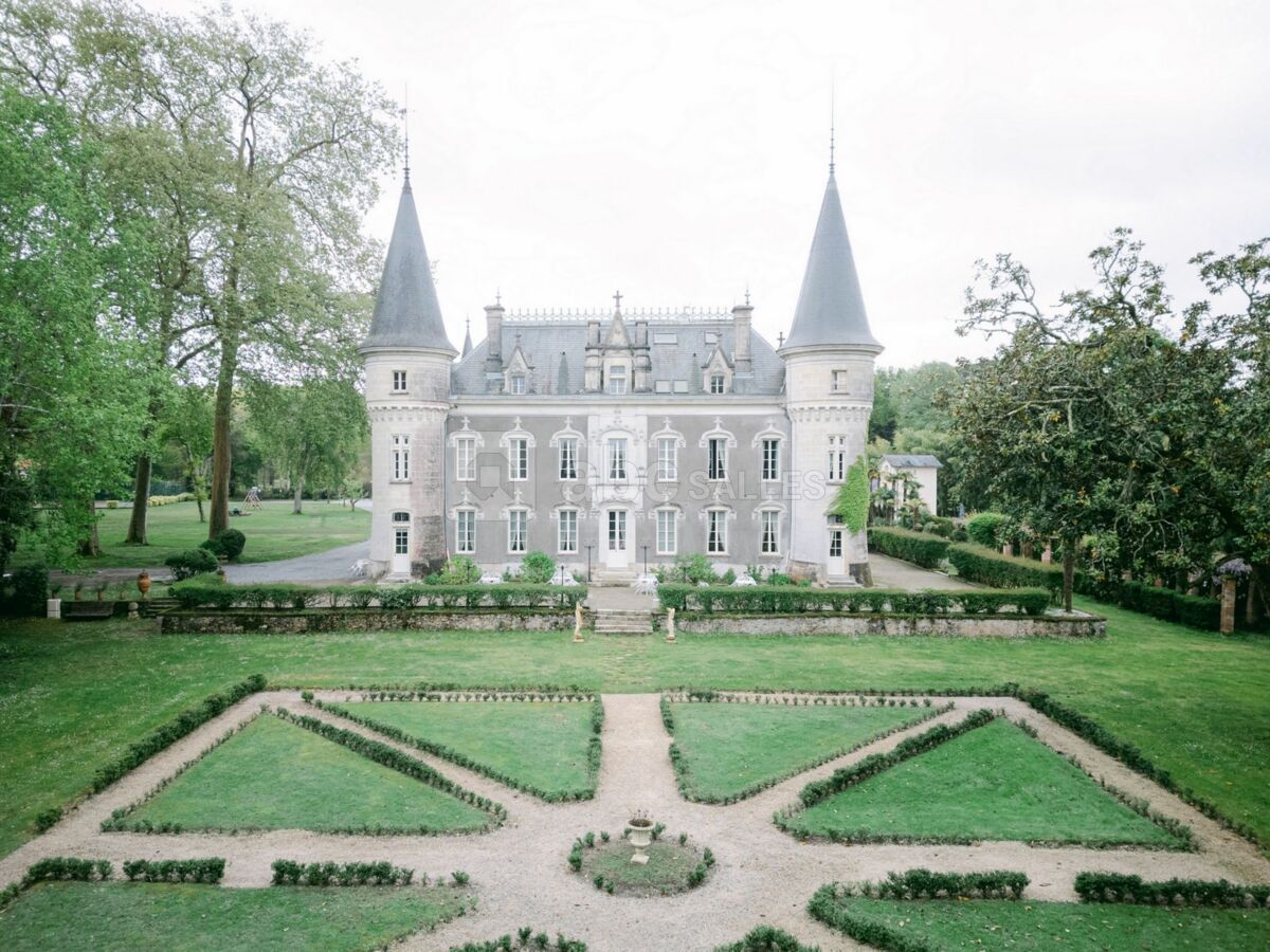 Château Belle Époque