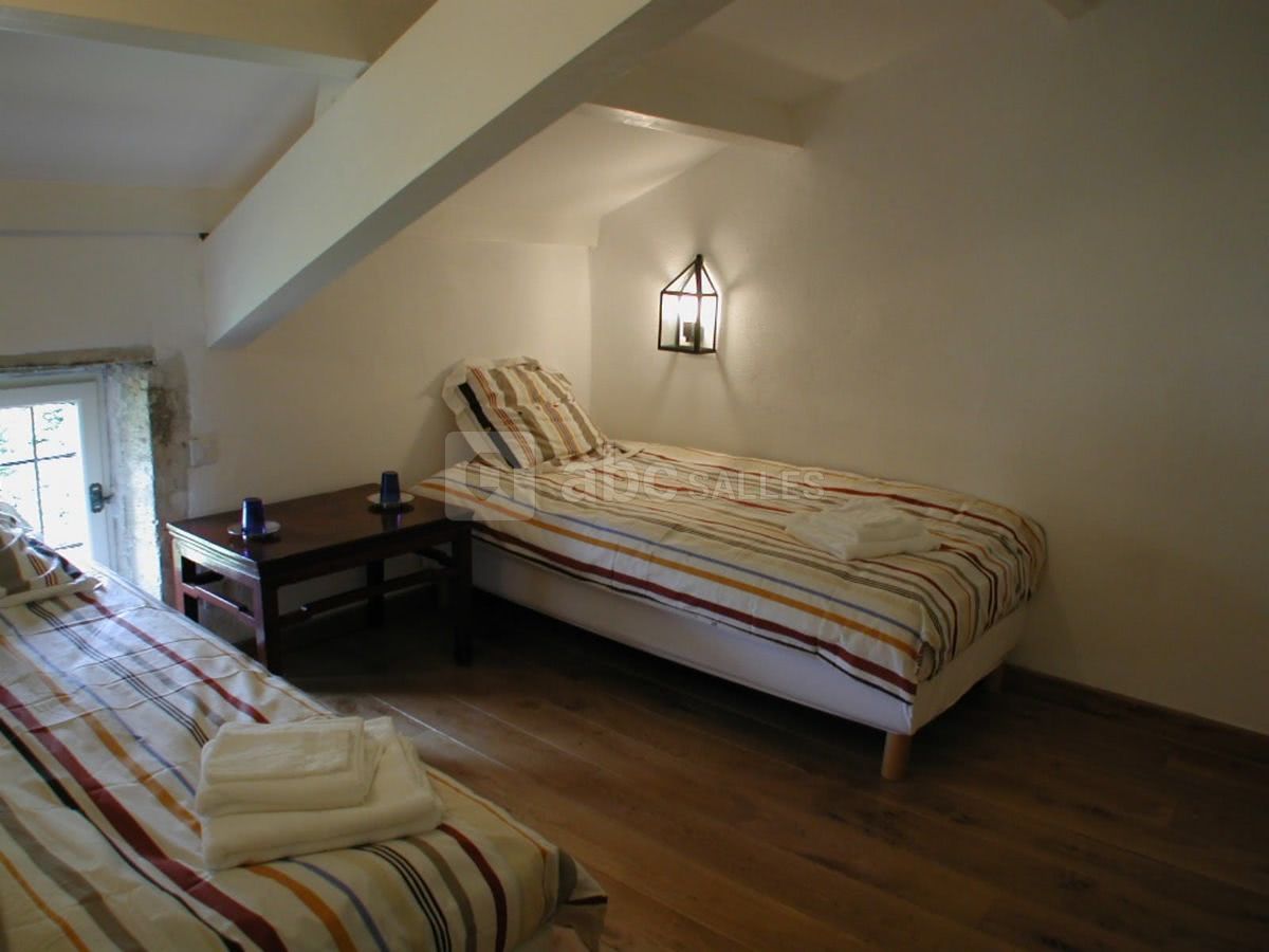 La tour - chambre small