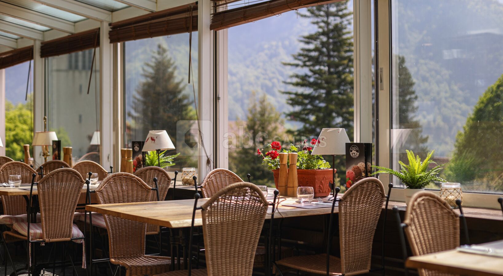 Restaurant véranda panoramique