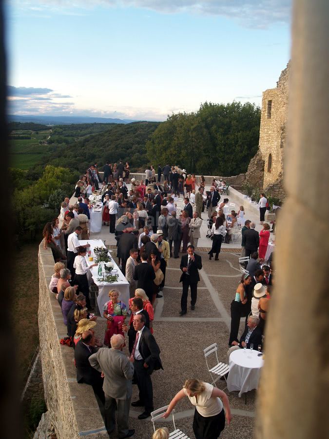 Cocktail sur la grande terrasse