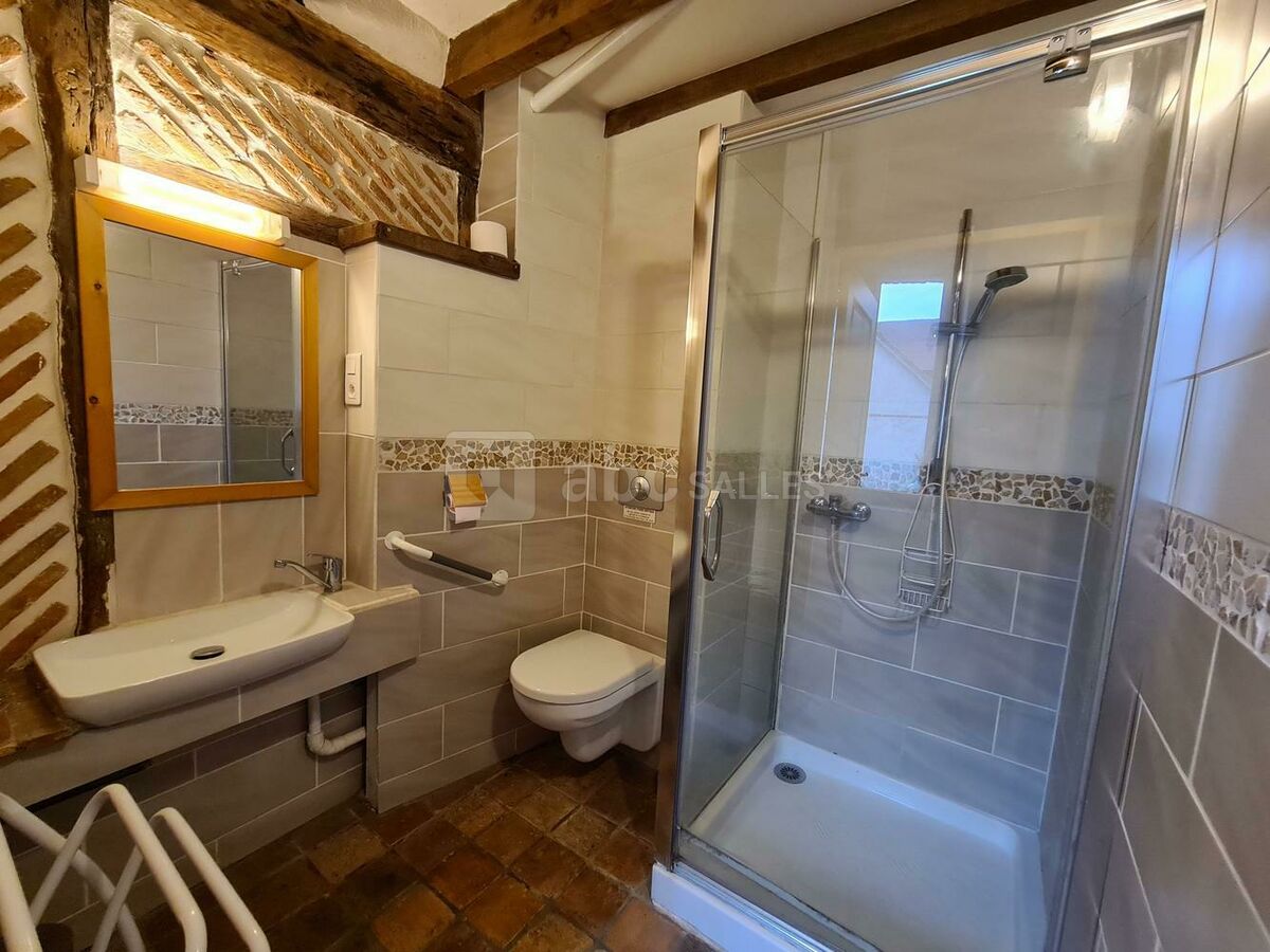 Salle d'eau du rdc Chambre fleur d'oranger