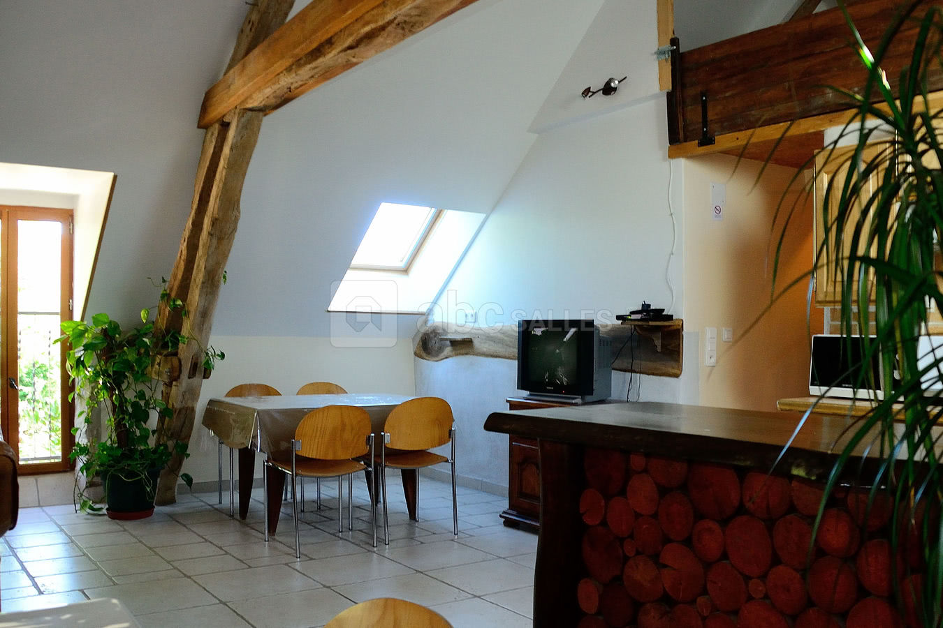 Petit salon de 30 m²