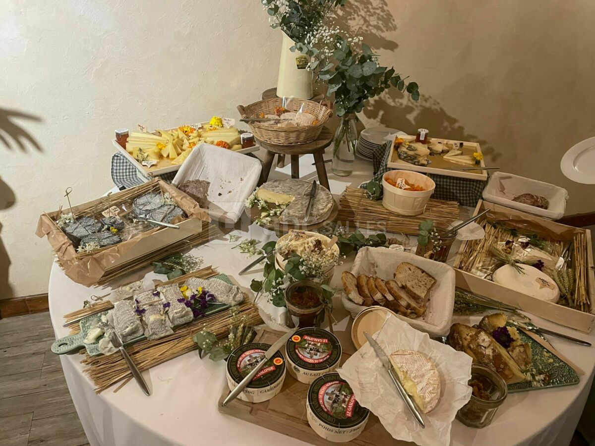 BUFFET DE FROMAGE