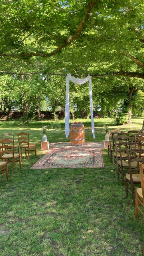 CEREMONIE LAIQUE DANS LE PARC DE CHARMILLES