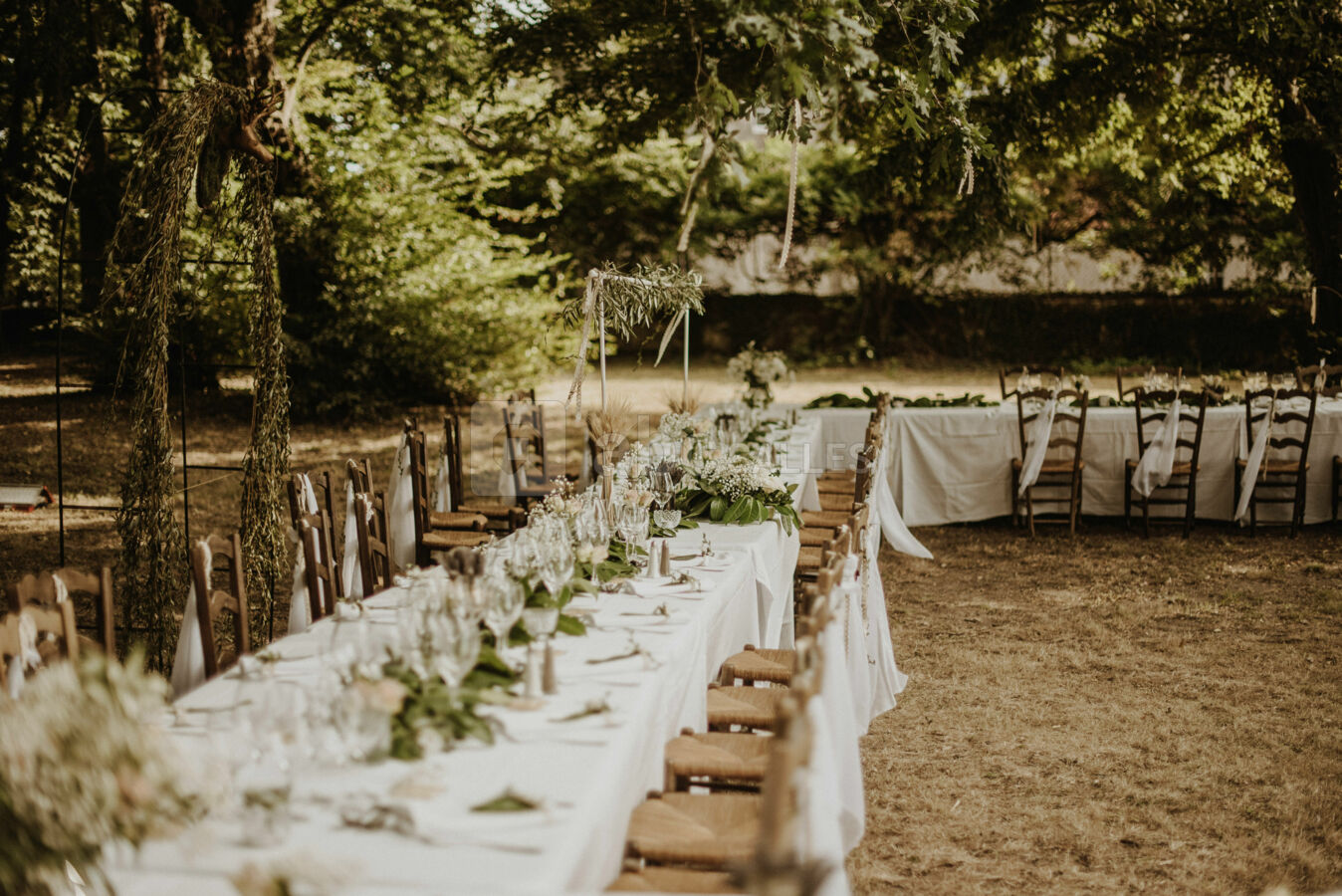 DINER CHAMPETRE SOUS LES CHARMILLES