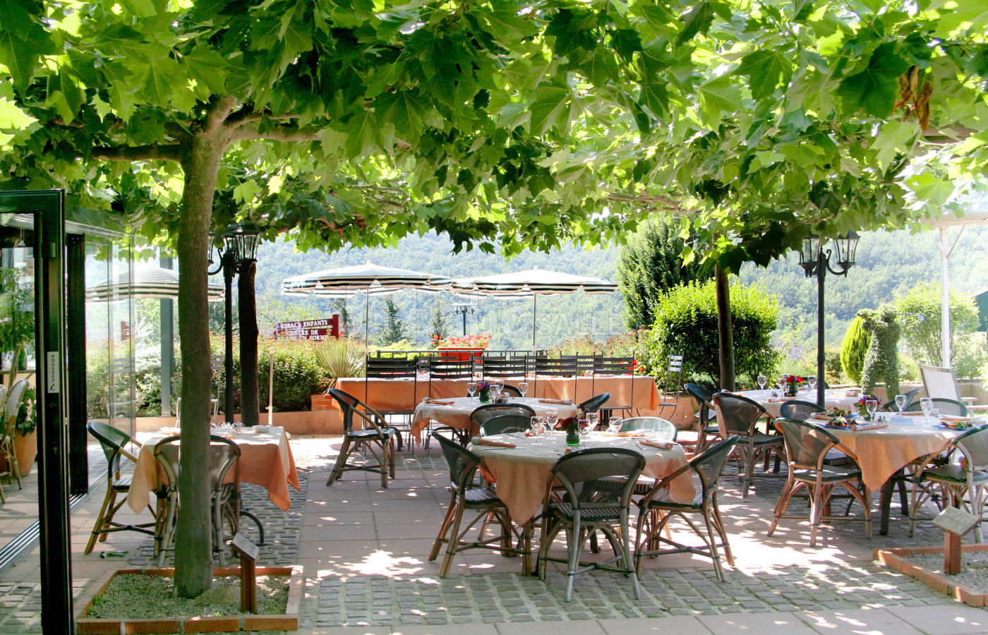 Terrasse panoramique du restaurant