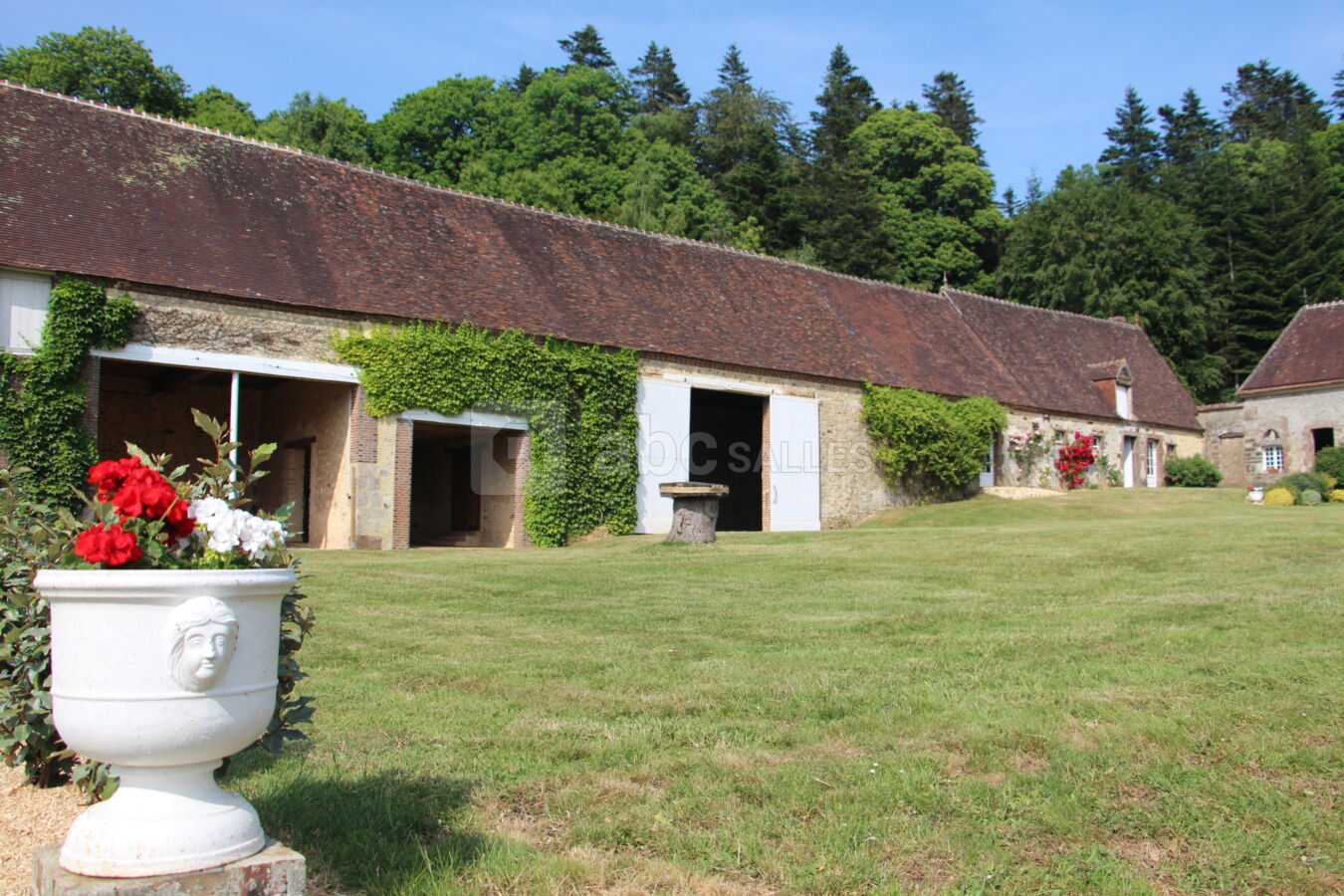 Bâtiment abritant les salles