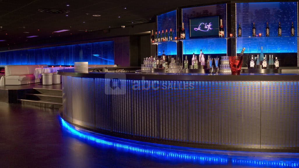 Bar bleu
