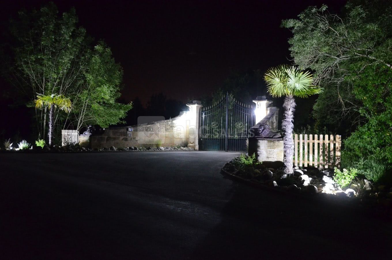 Entree domaine de nuit