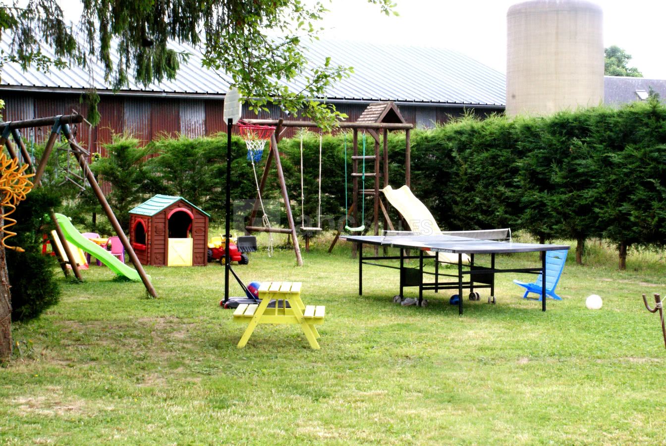Le parc de jeux enfants inclus avec la location