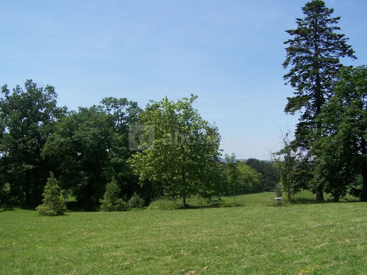 Parc & prairies sur 32 ha