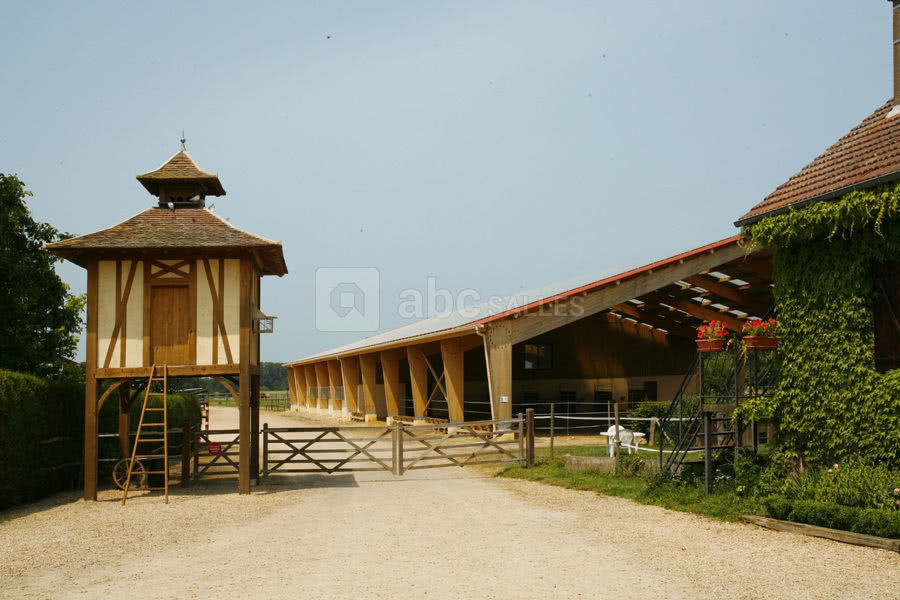 Cour vers le manège