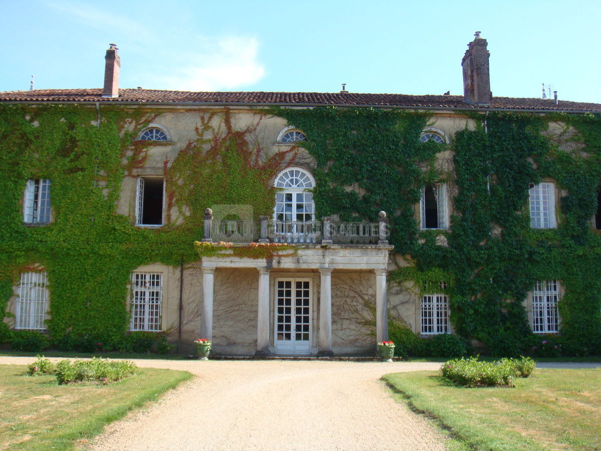 Porche d'entrée