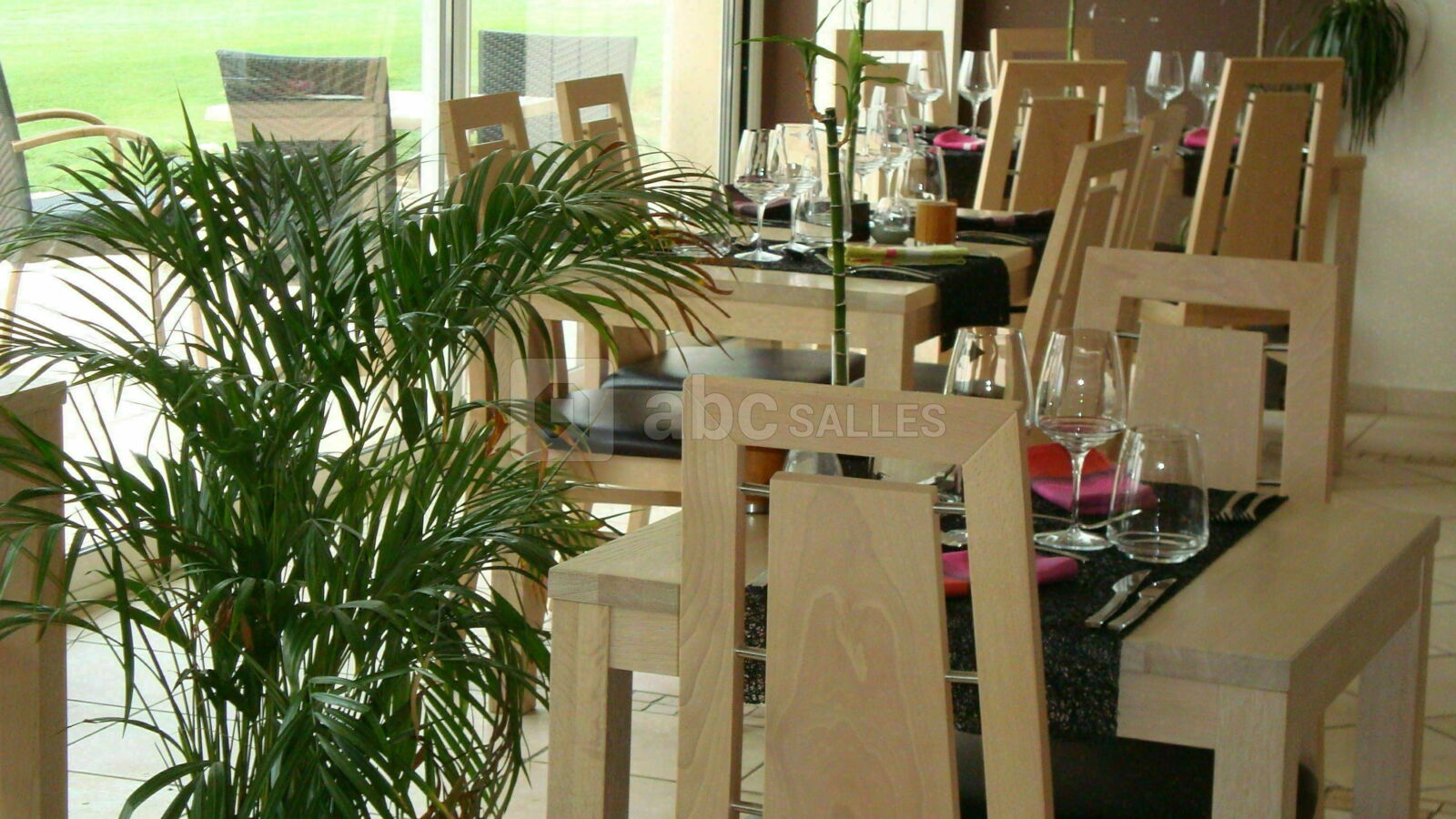 Restaurant 2
