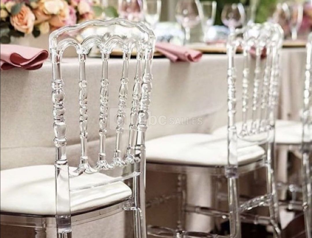 Nouvelles chaises type "Napoléon cristal"