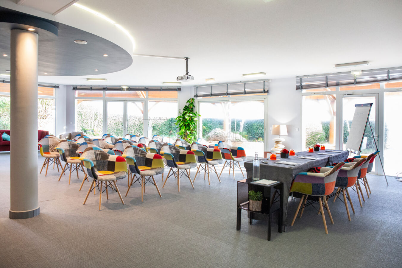 SALLE DE REUNION CANOTIER