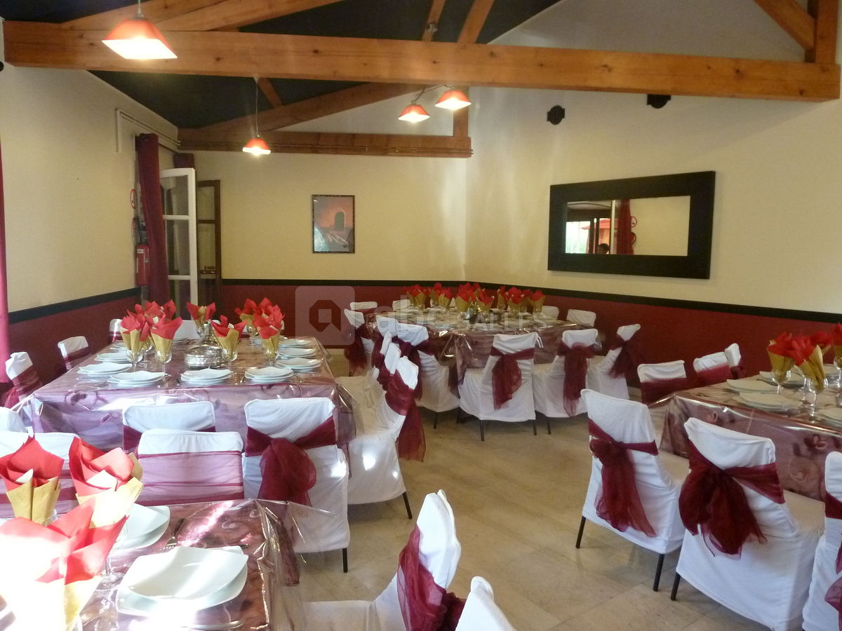 Salle bordeaux