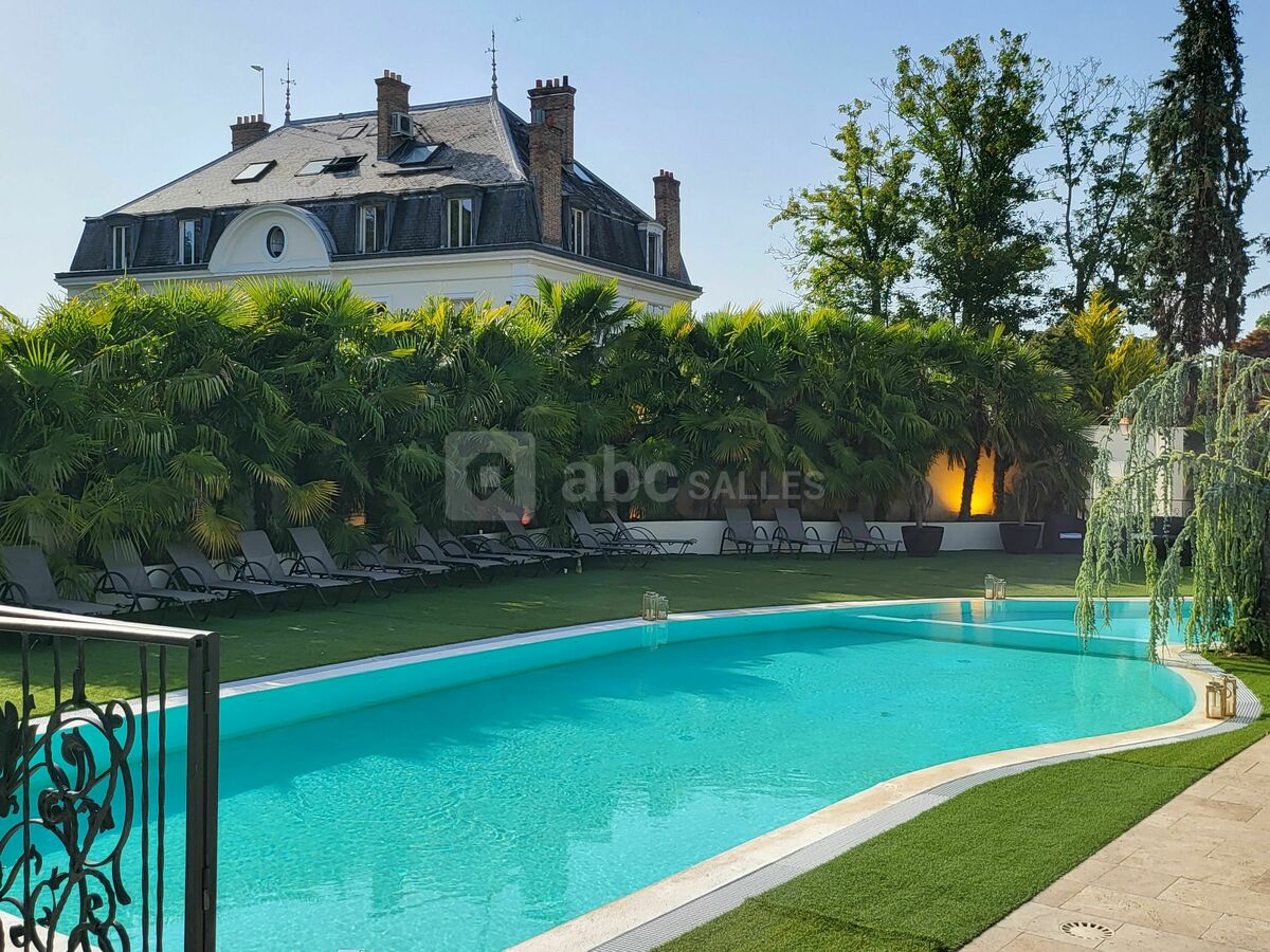 Piscine du Yacht Club