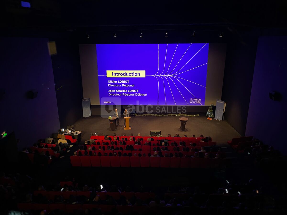 Salle 6 160 places