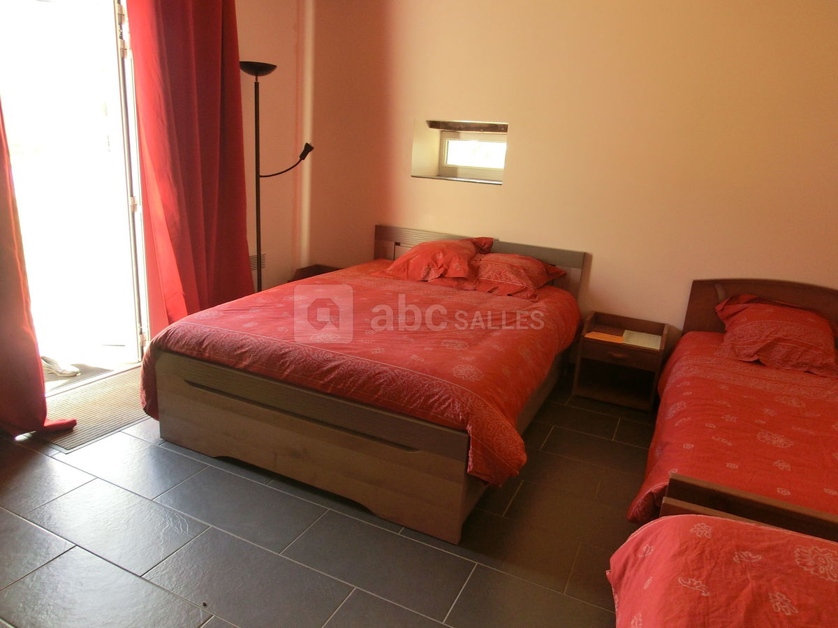 Chambre AMPEFY pour 4
