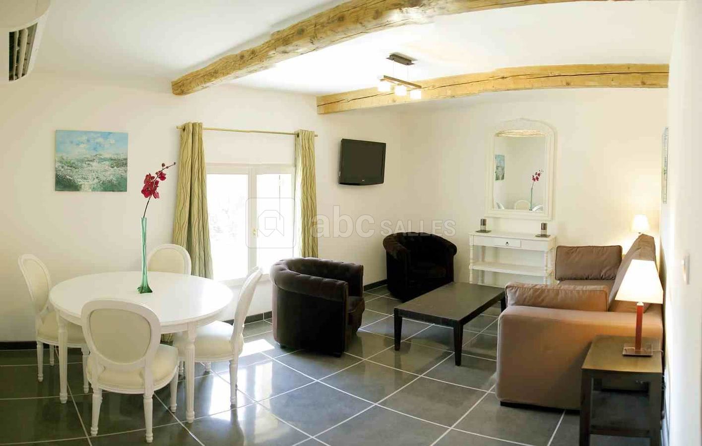 L'a propos_salon d'une suite