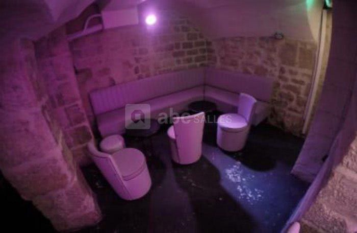 Caves voûtée - Night Club