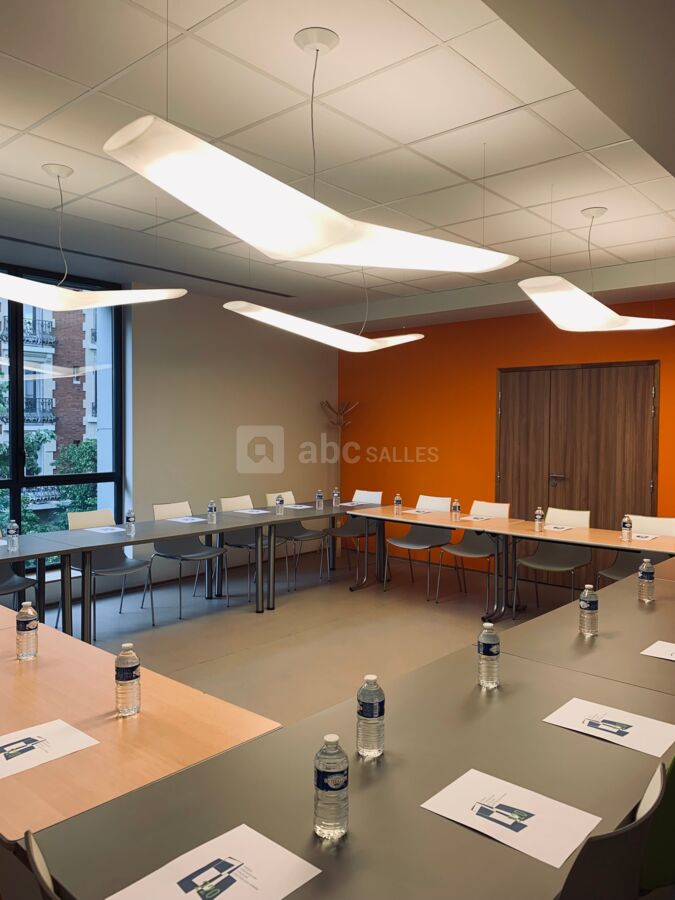 Salon B