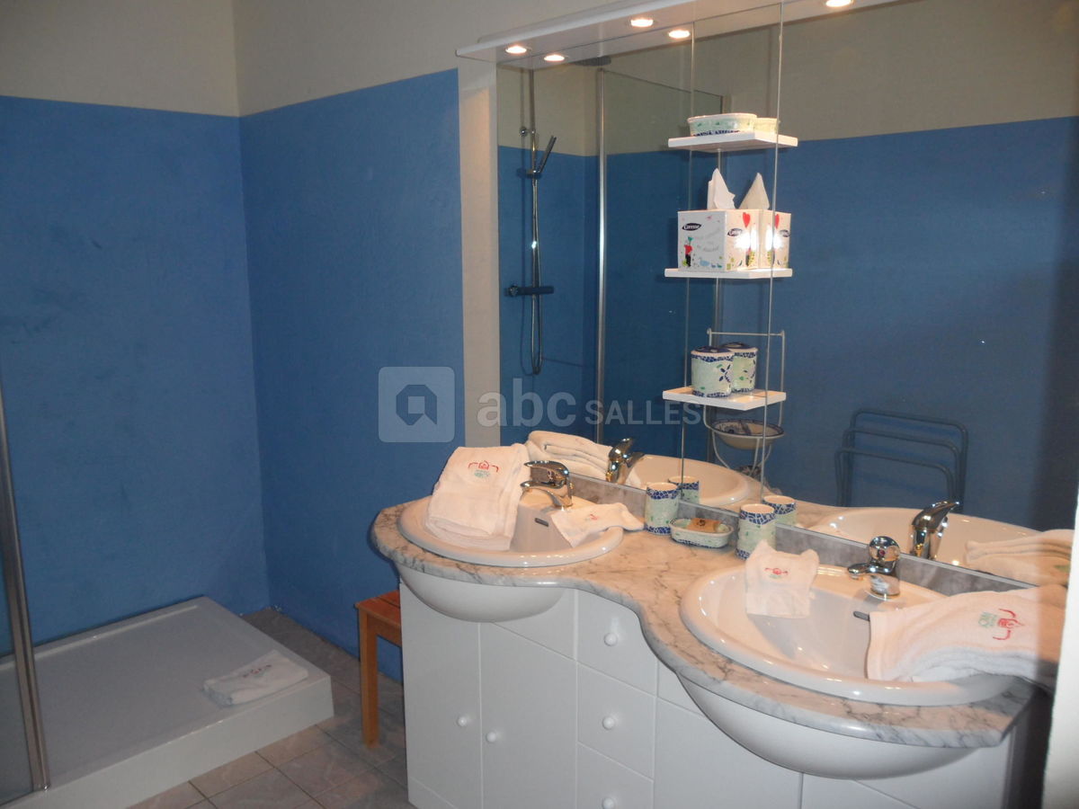 Salle de douche caravelle