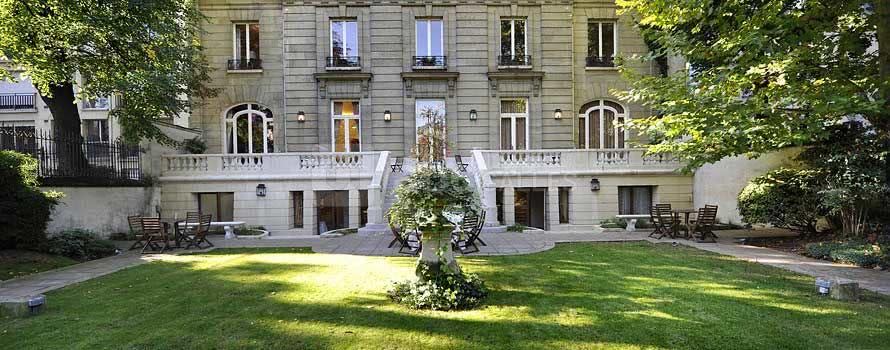 Terrasse des Champs-Élysées