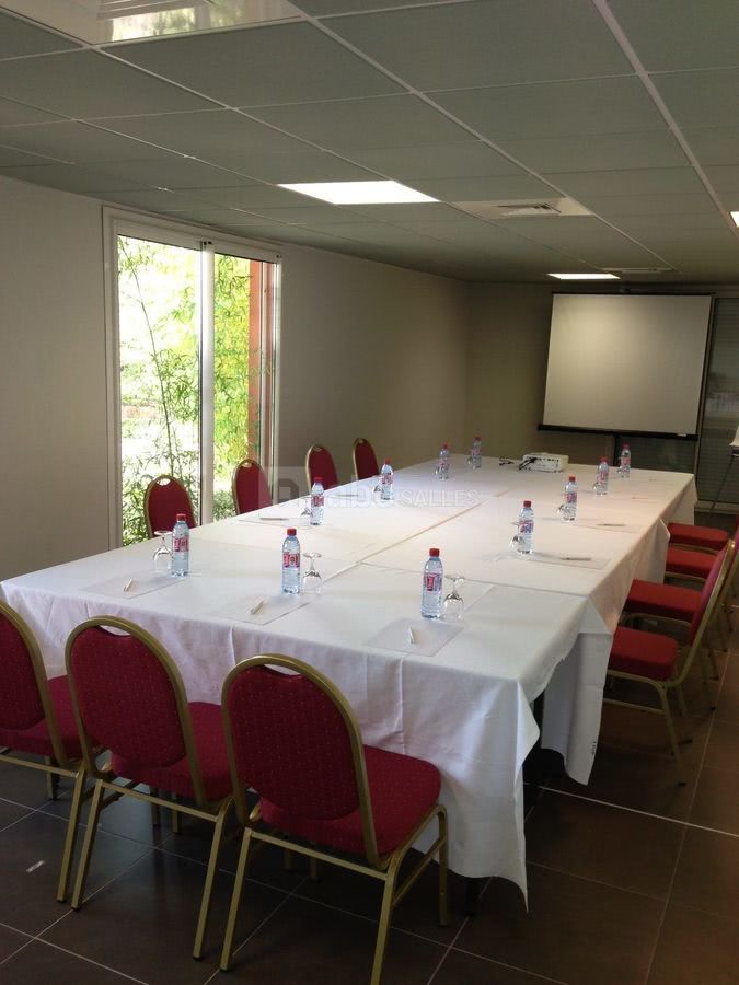 Salle fanny en pavé