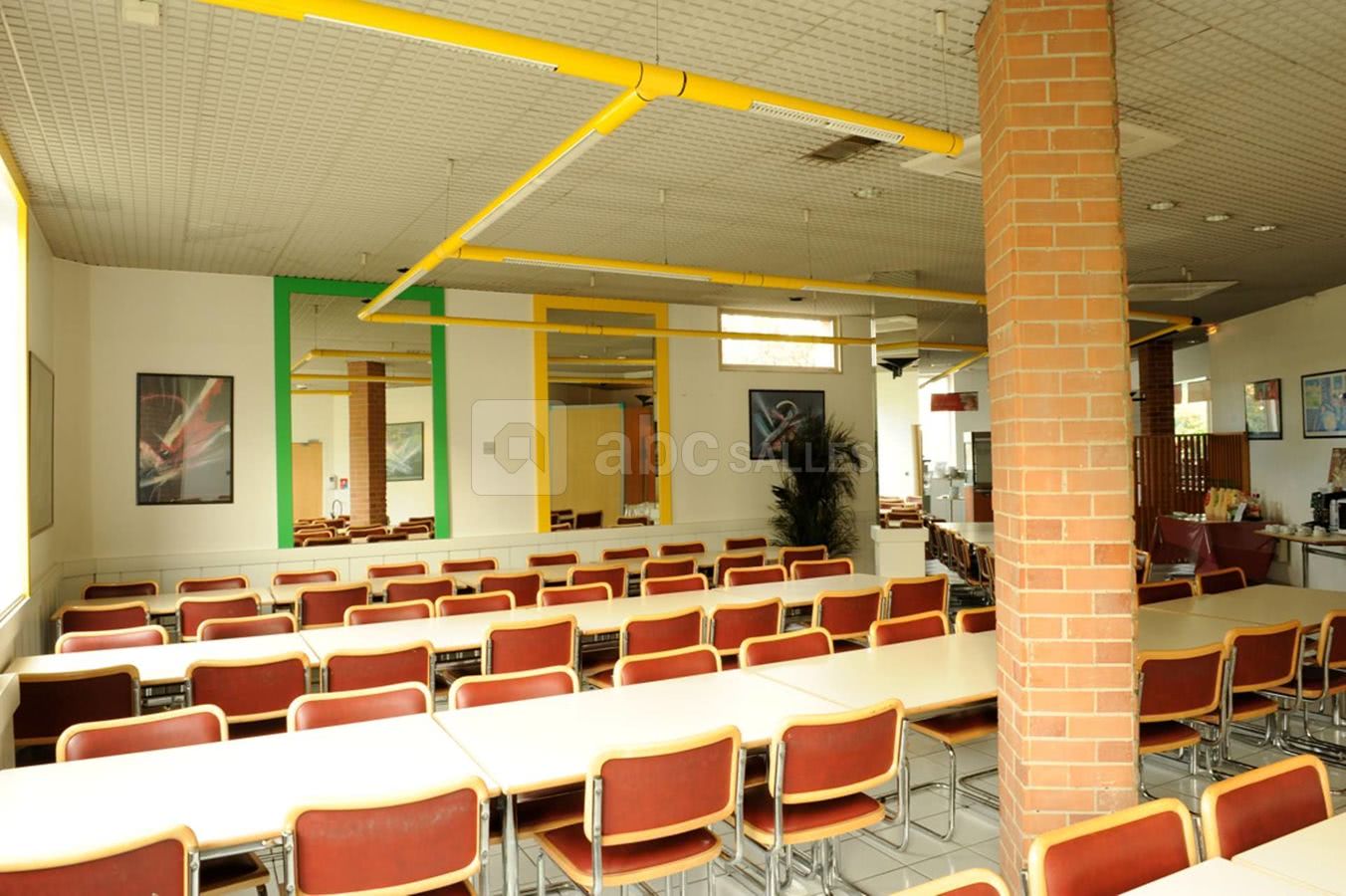 Restaurant 01