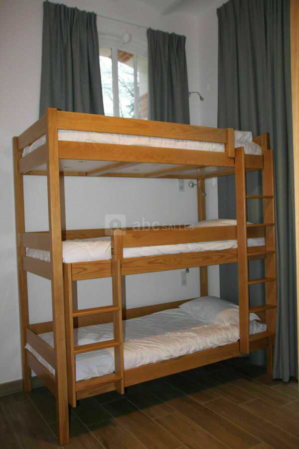 Dortoir 9 personnes