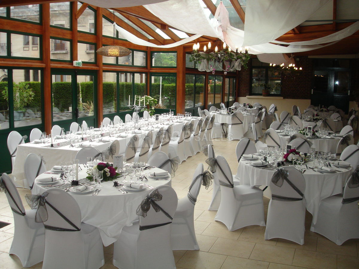 Mariage gris et blanc