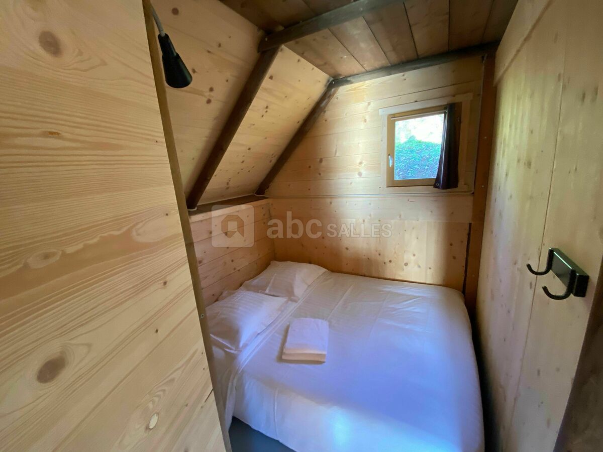 Eco-lodge