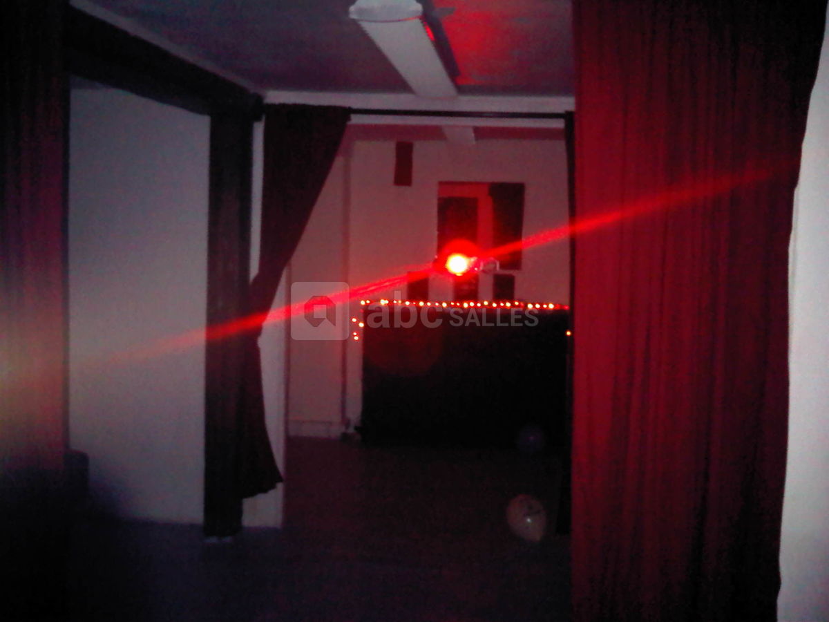 Salle ambiance discothèque