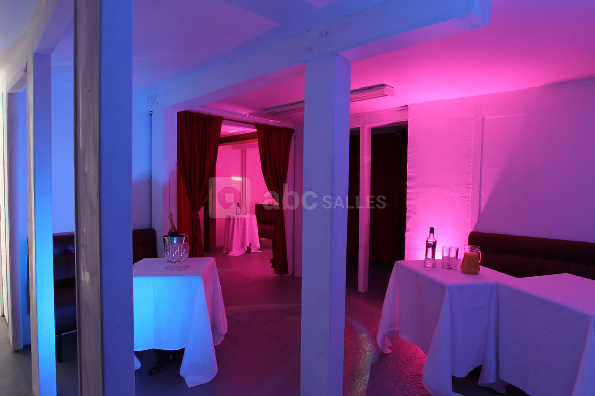 Salle ambiance lounge