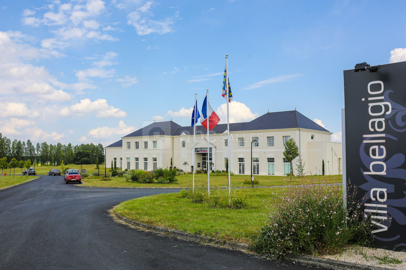 Bâtiment principal 1
